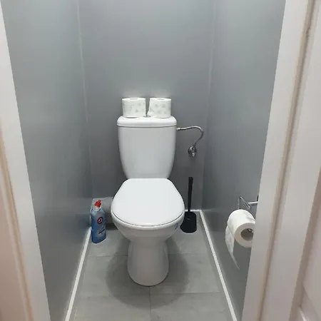 بيت شباب Waw Ursynow