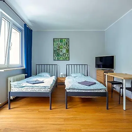 Waw Ursynow Hostel *