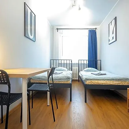 Waw Ursynow Hostel *